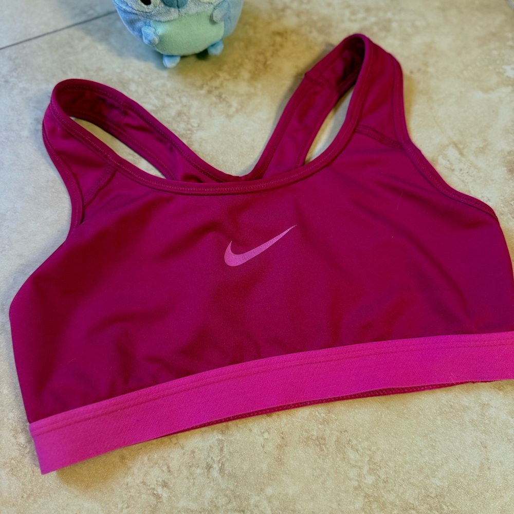 Nike Women's Fuchsia Sports Bra